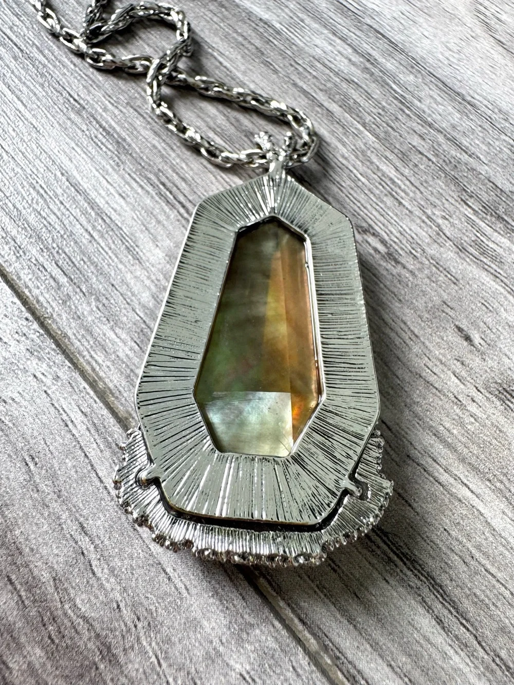 Chloe + Isabel Ocean Lace Statement Pendant Necklace - Picture 5 of 7